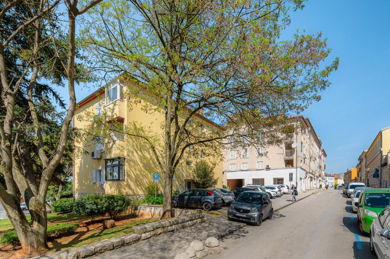 Apartment Maria Пореч Екстериор снимка